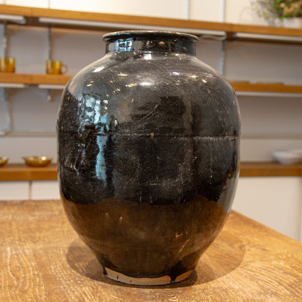 骨董壺（黒）