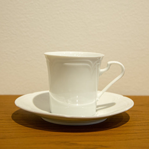 NIKKO SHAPAUDEN VILLEROI & BOCH JAPAN X gallery" 白のコーヒーカップ＆ソーサー